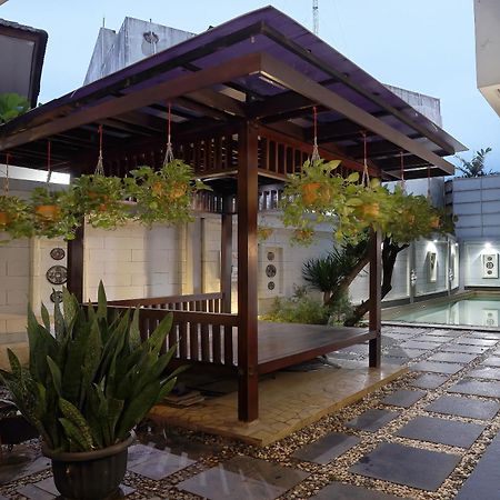 Jambuluwuk Residence Pakubuwono Yakarta Exterior foto