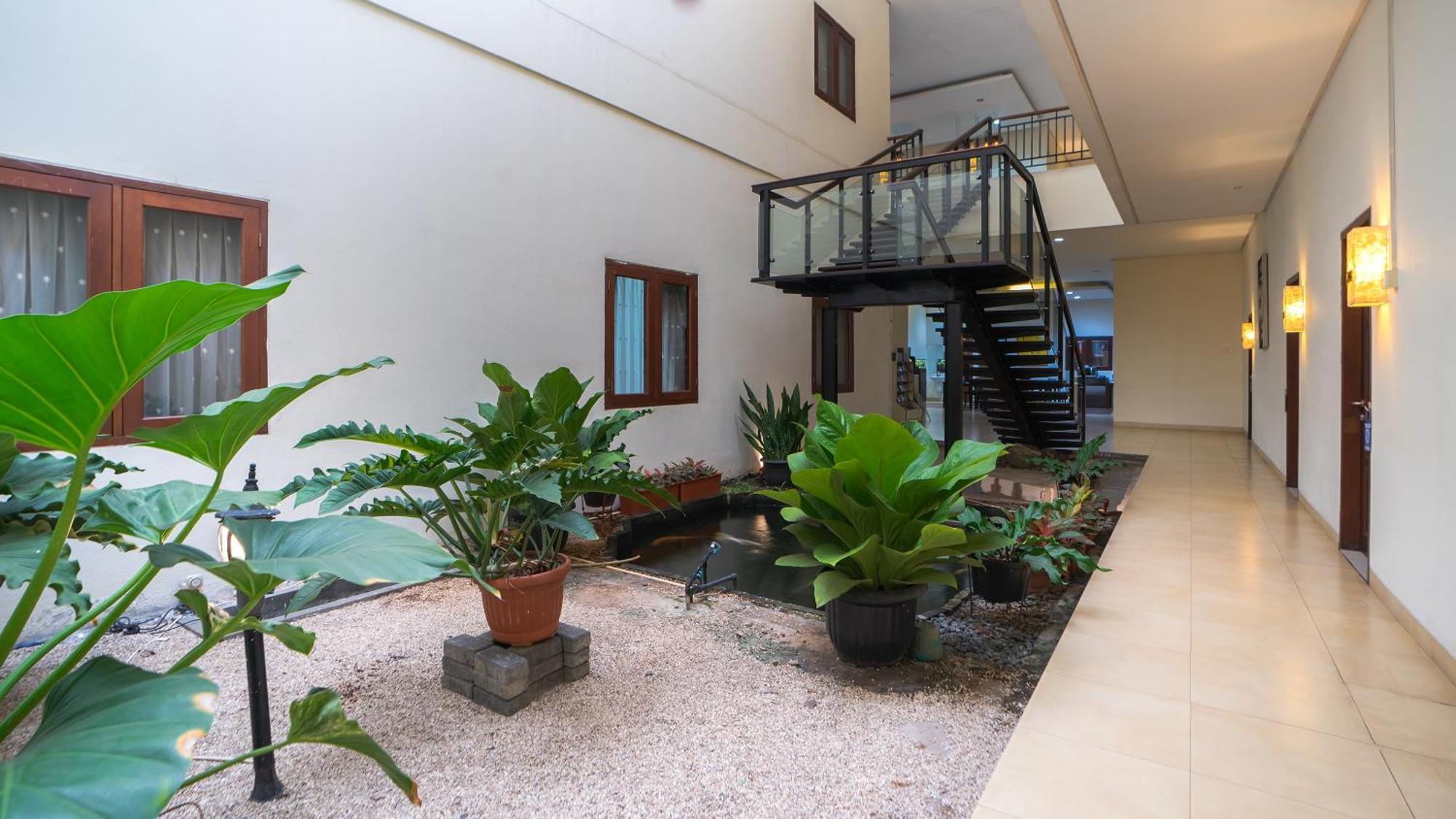 Jambuluwuk Residence Pakubuwono Yakarta Exterior foto